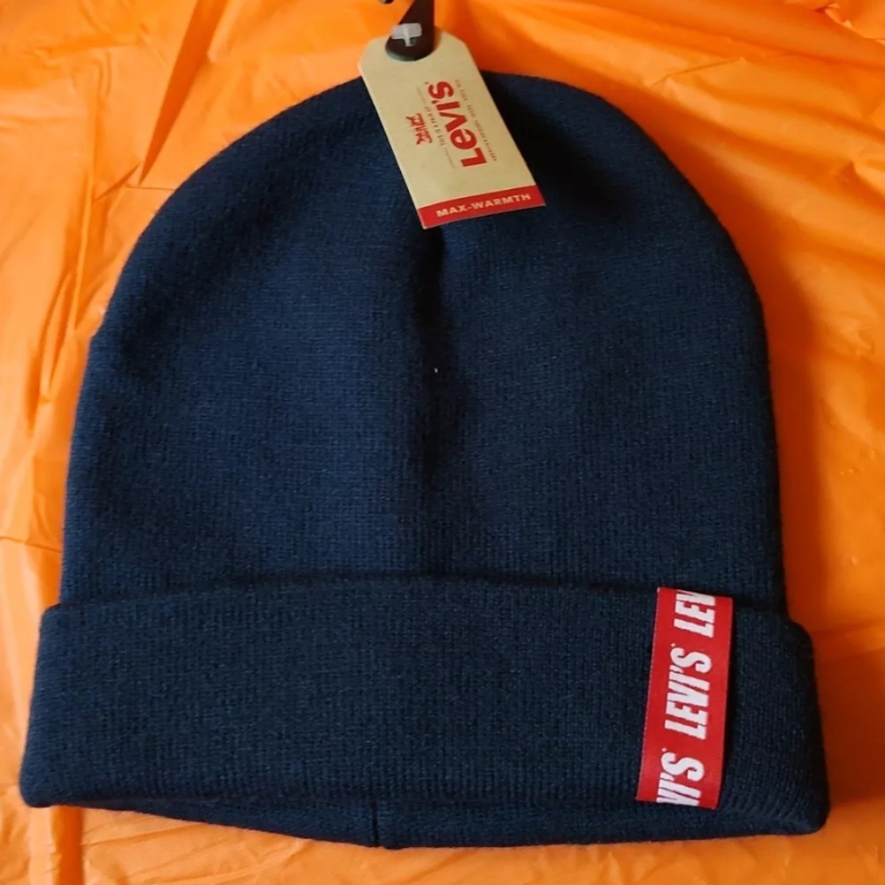 Levi's NWT Navy Cuffed Beanie, Max-Warmth, 100% Acrylic , #40091